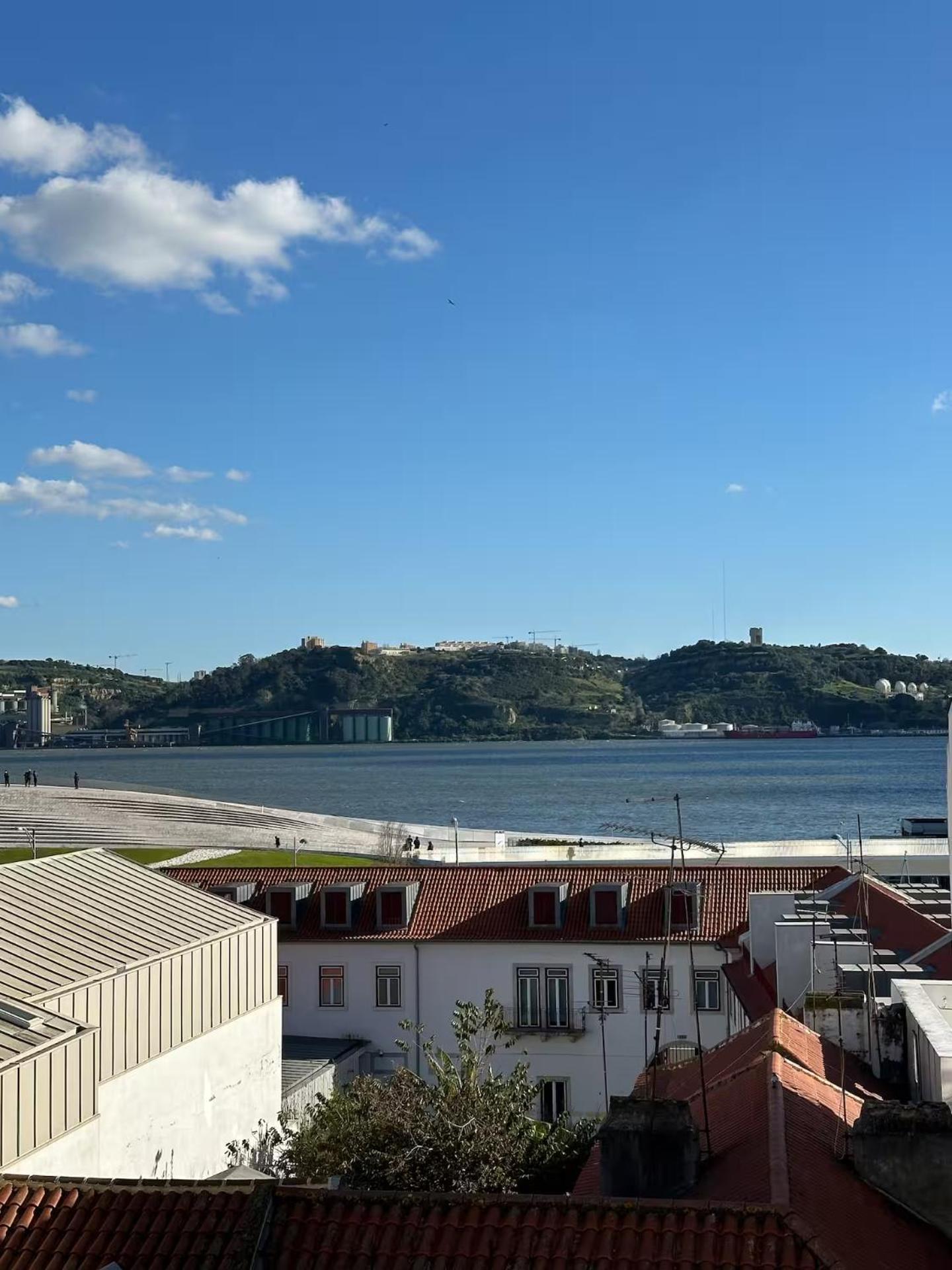 Belem With Tagus River View Apartamento *