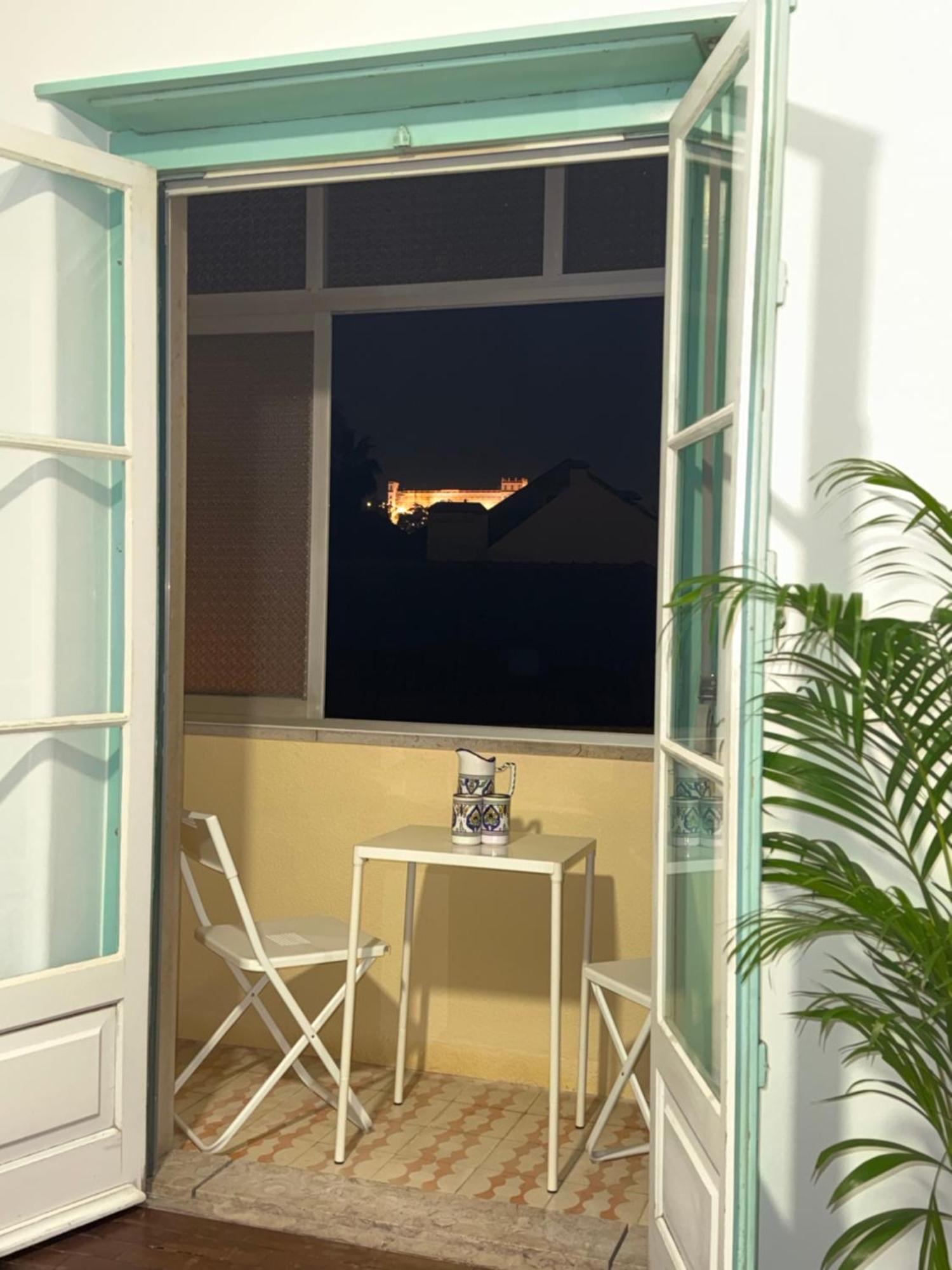 Belem With Tagus River View Apartamento Lisboa